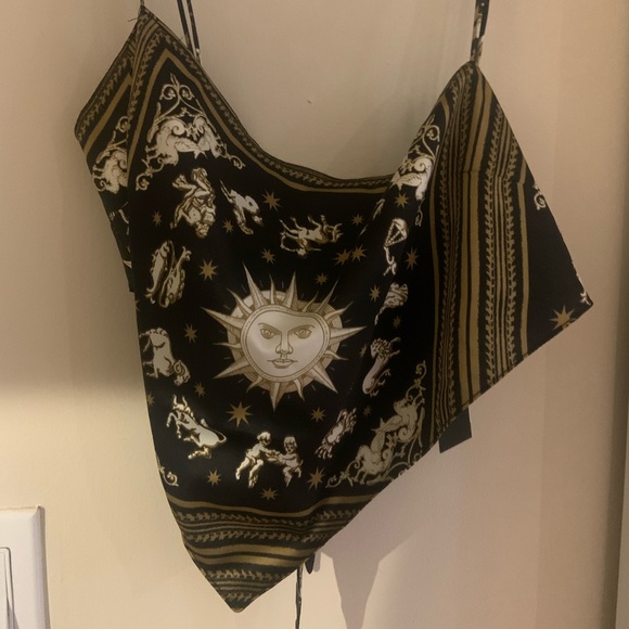 NWT Danielle Bernstein scarf top astrology print - Picture 2 of 3